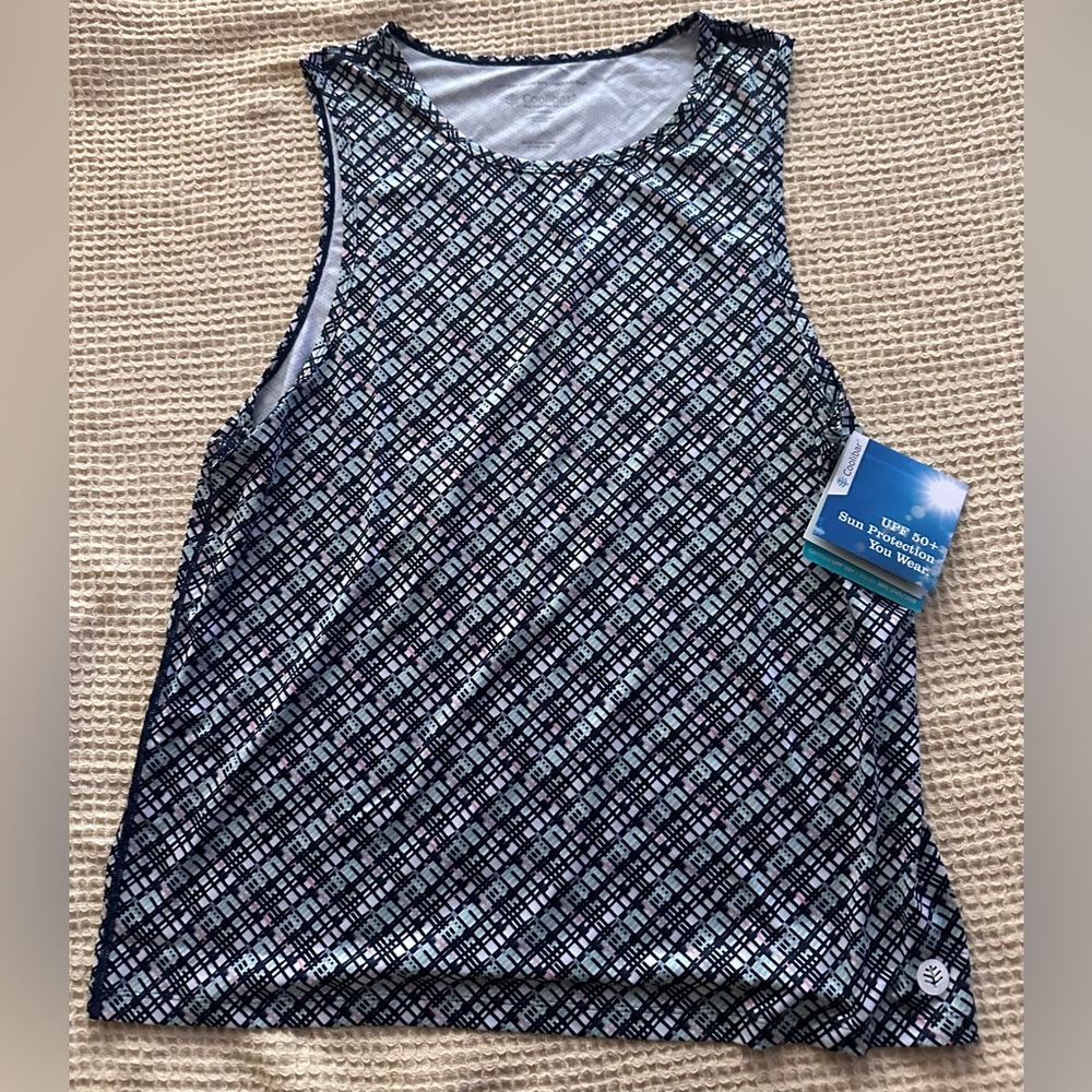 Coolibar Women's Tank Top in Black and Light Blue Geometric Print